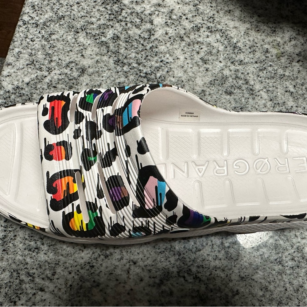 Cole Haan Slides Brand New